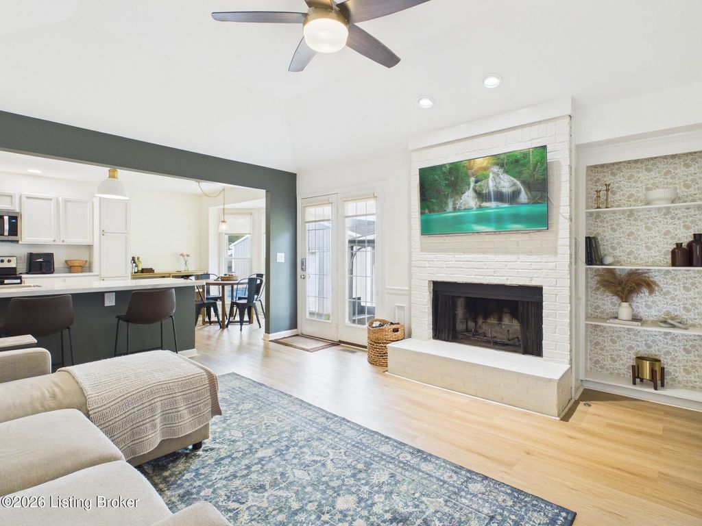 Photo of 2115 Fox Trail Dr, La Grange, KY 40031 (MLS # 1718815)