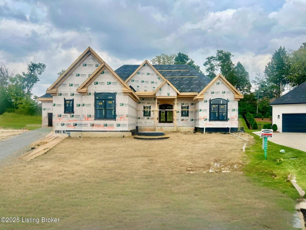 Photo of 17307 White Oak Ct, Fisherville, KY 40023 (MLS # 1685768)