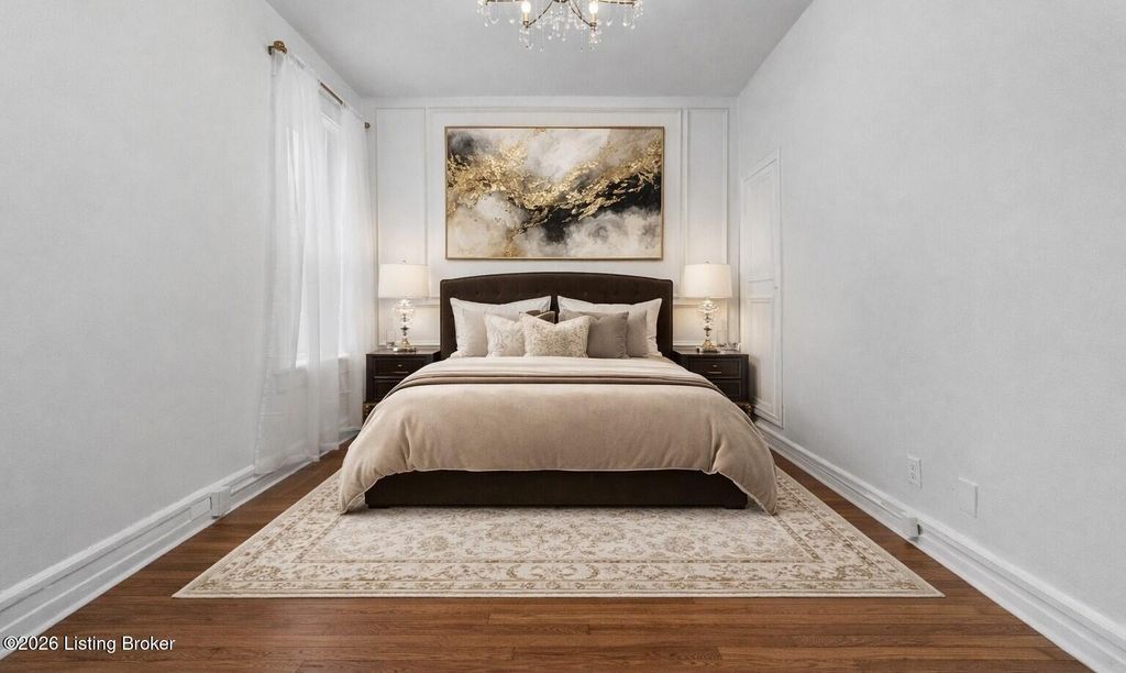 Photo of 409 W Gaulbert Ave #301, Louisville, KY 40208 (MLS # 1712555)