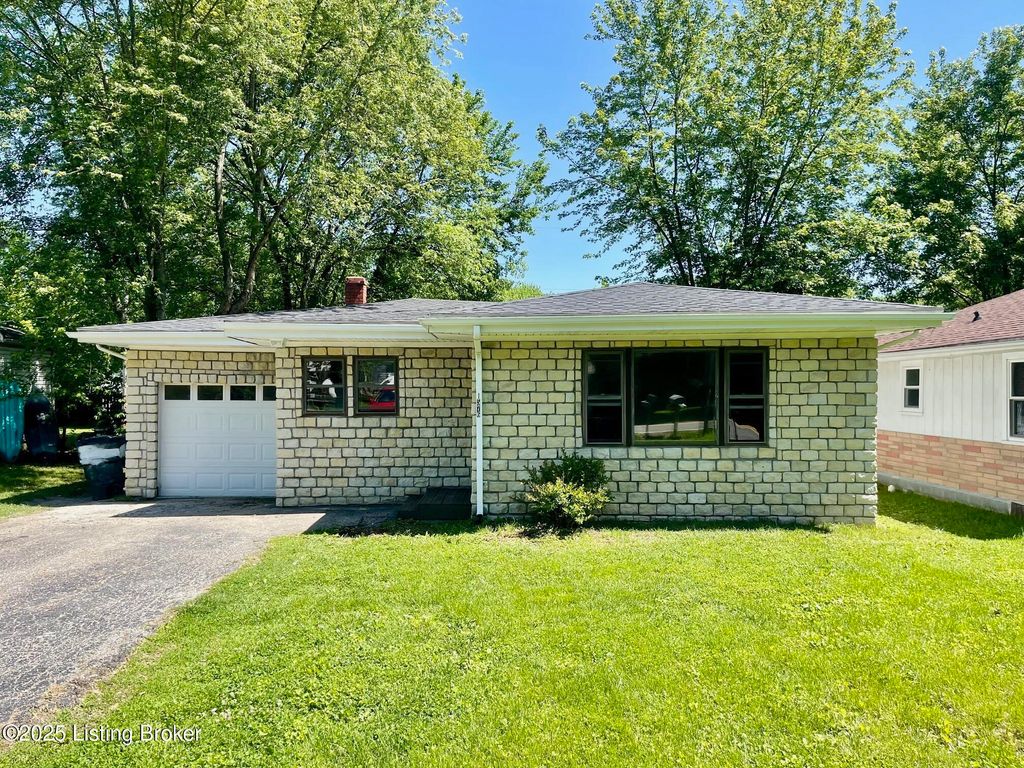 Photo of 1576 Old Ford Rd, New Albany, IN 47150 (MLS # 1724366)