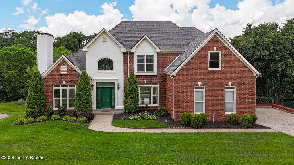 Photo of 9319 Springbrooke Cir, Louisville, KY 40241 (MLS # 1718799)