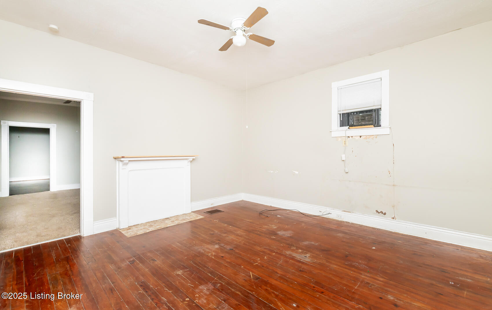 109 S Charlton St, Louisville, Pennsylvania image 10
