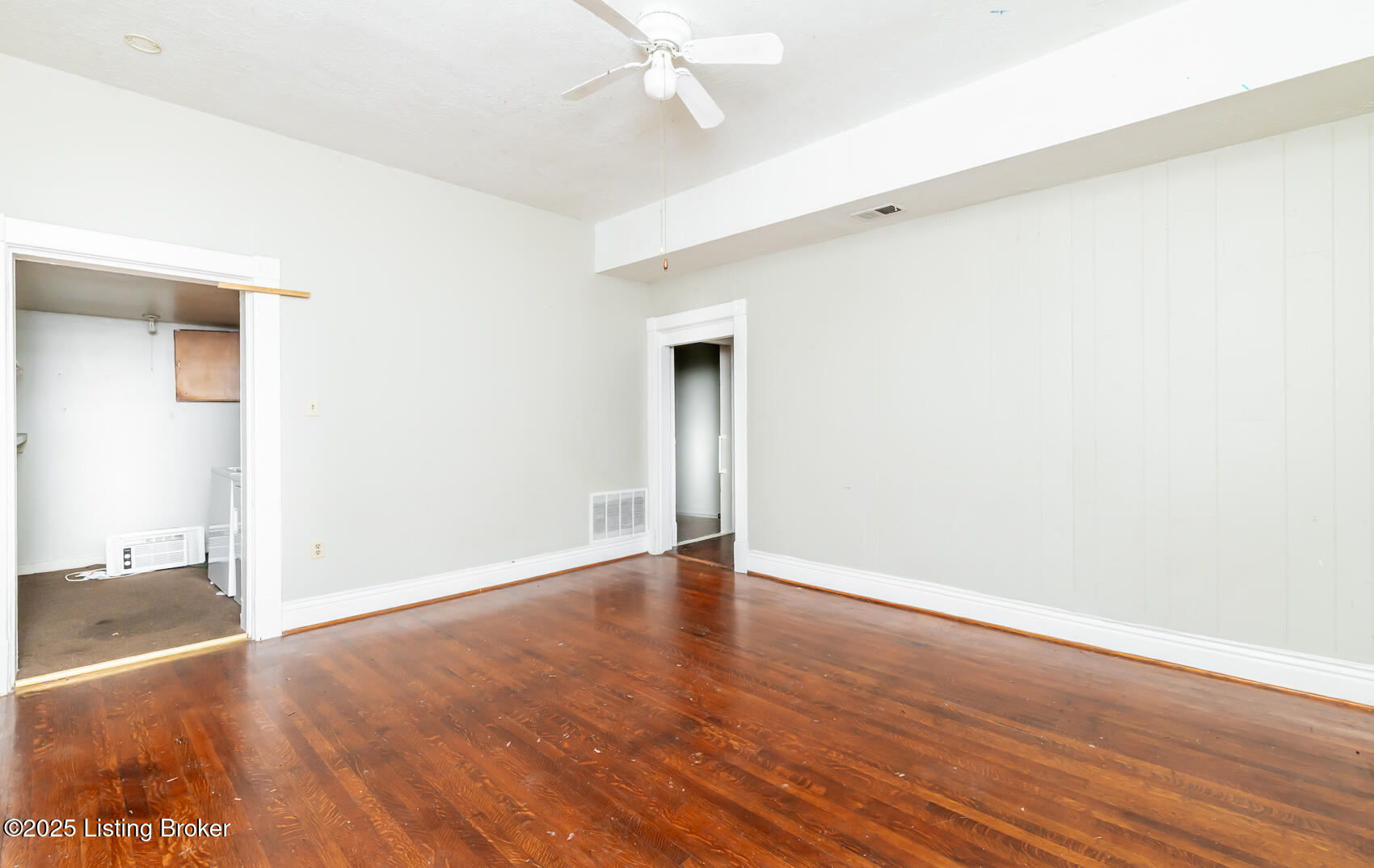 109 S Charlton St, Louisville, Pennsylvania image 25
