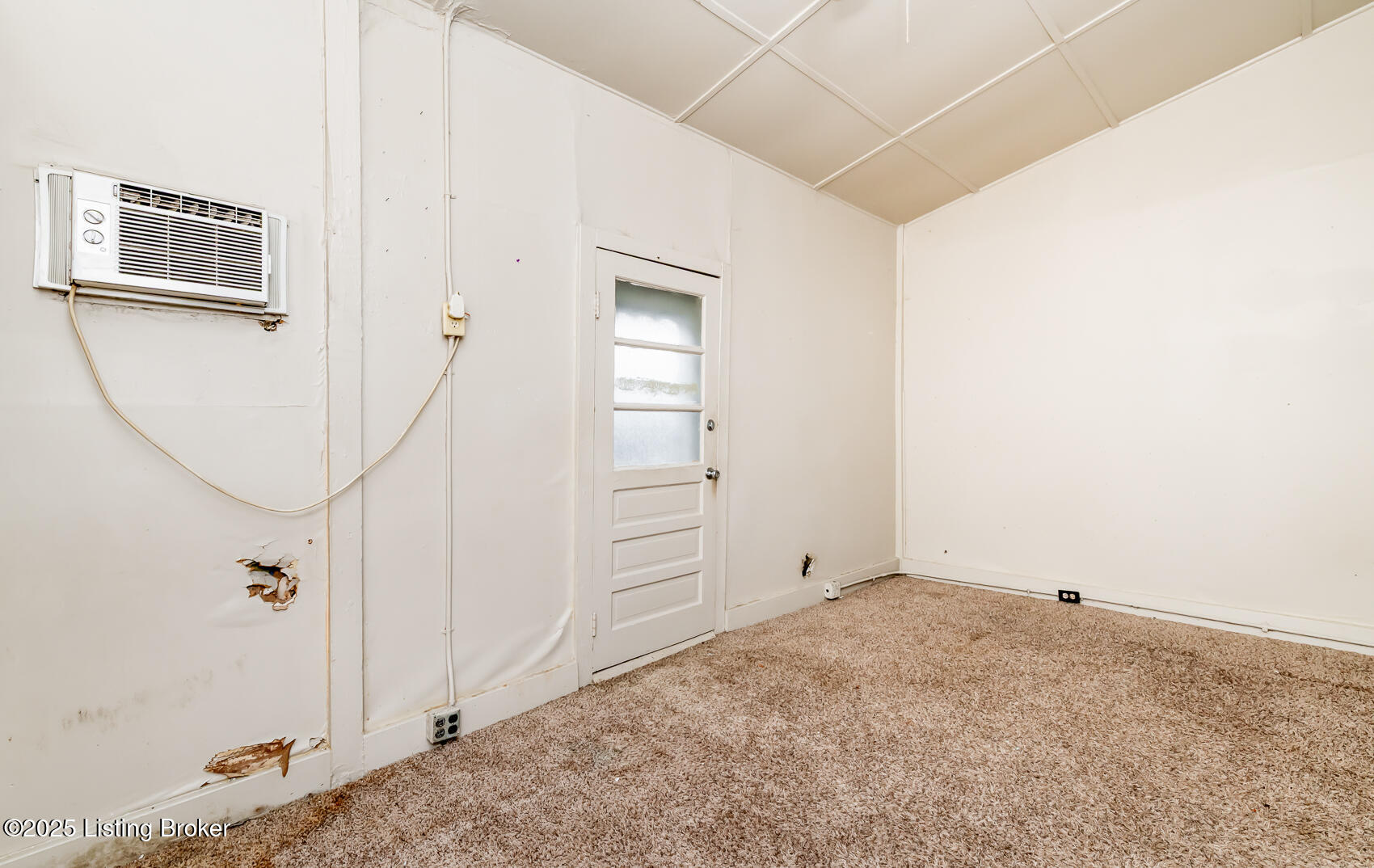 109 S Charlton St, Louisville, Pennsylvania image 40