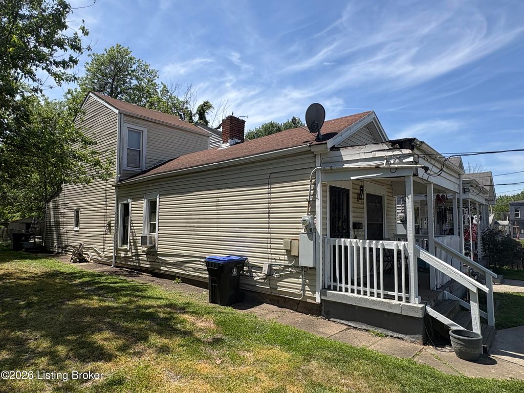 Photo of 2426 Bank St, Louisville, KY 40212 (MLS # 1715576)