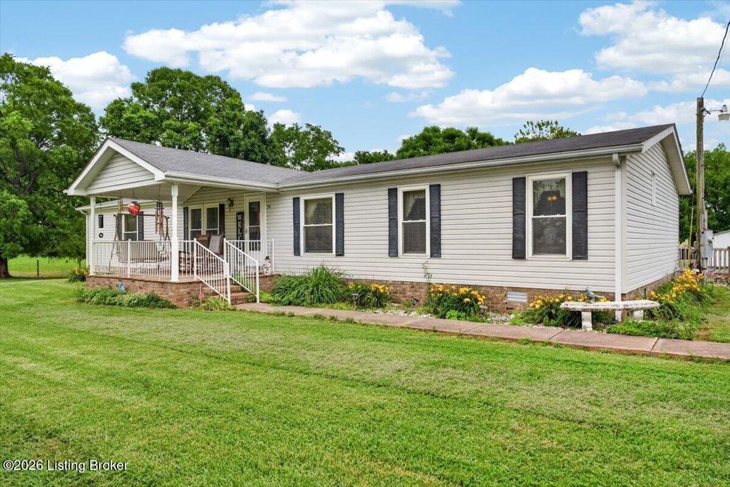 Photo of 76 S Saint Gregory Church Rd, Coxs Creek, KY 40013 (MLS # 1719033)