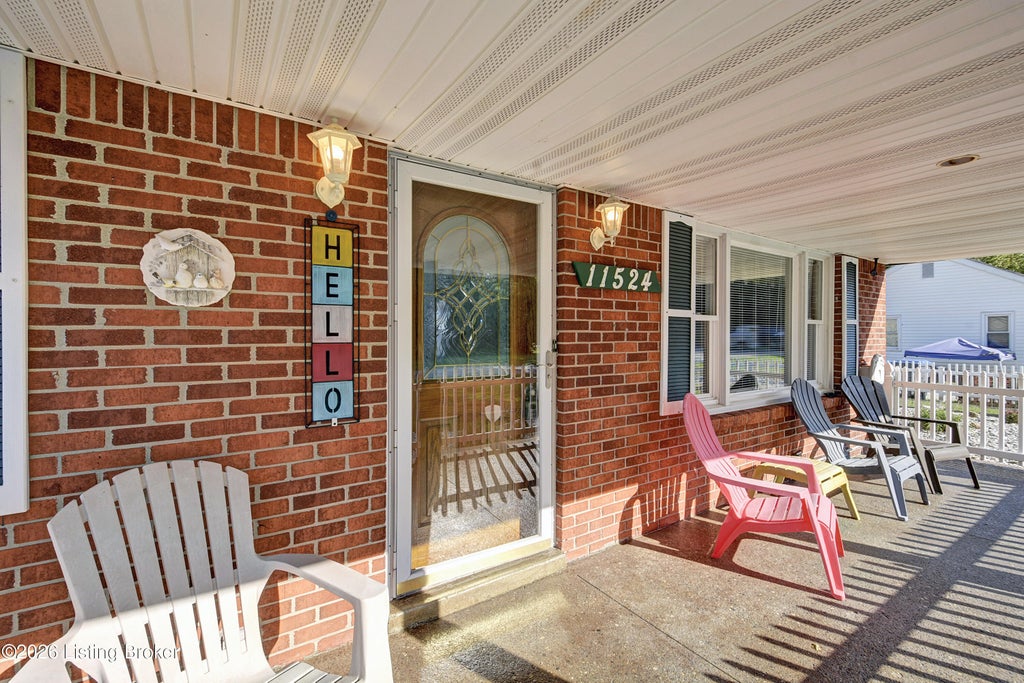 Photo of 11524 Lower River Rd, Louisville, KY 40272 (MLS # 1730185)