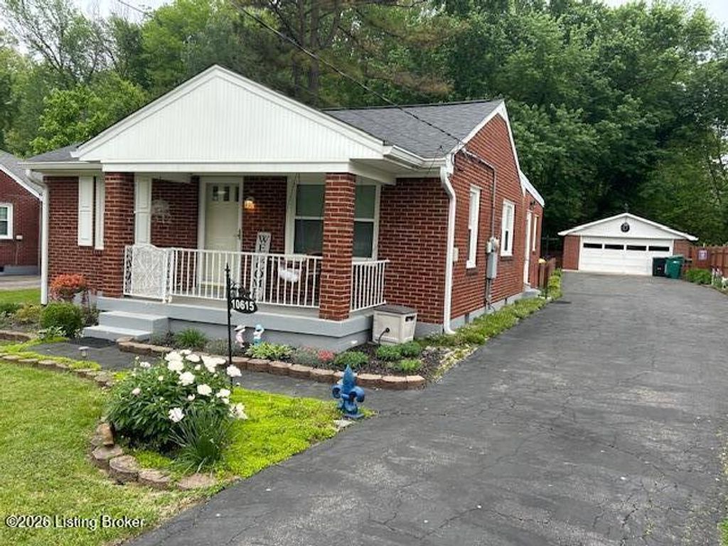 Photo of 10615 Allen Dr, Fairdale, KY 40118 (MLS # 1714851)