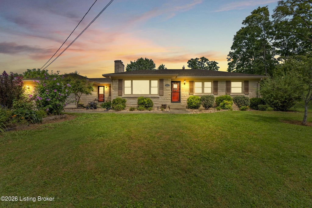 Photo of 9601 Fern Creek Rd, Louisville, KY 40291 (MLS # 1727523)