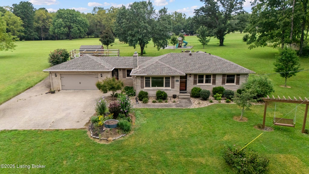 Photo of 9601 Fern Creek Rd, Louisville, KY 40291 (MLS # 1727523)