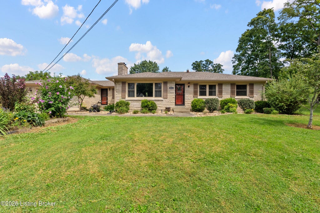 Photo of 9601 Fern Creek Rd, Louisville, KY 40291 (MLS # 1727523)