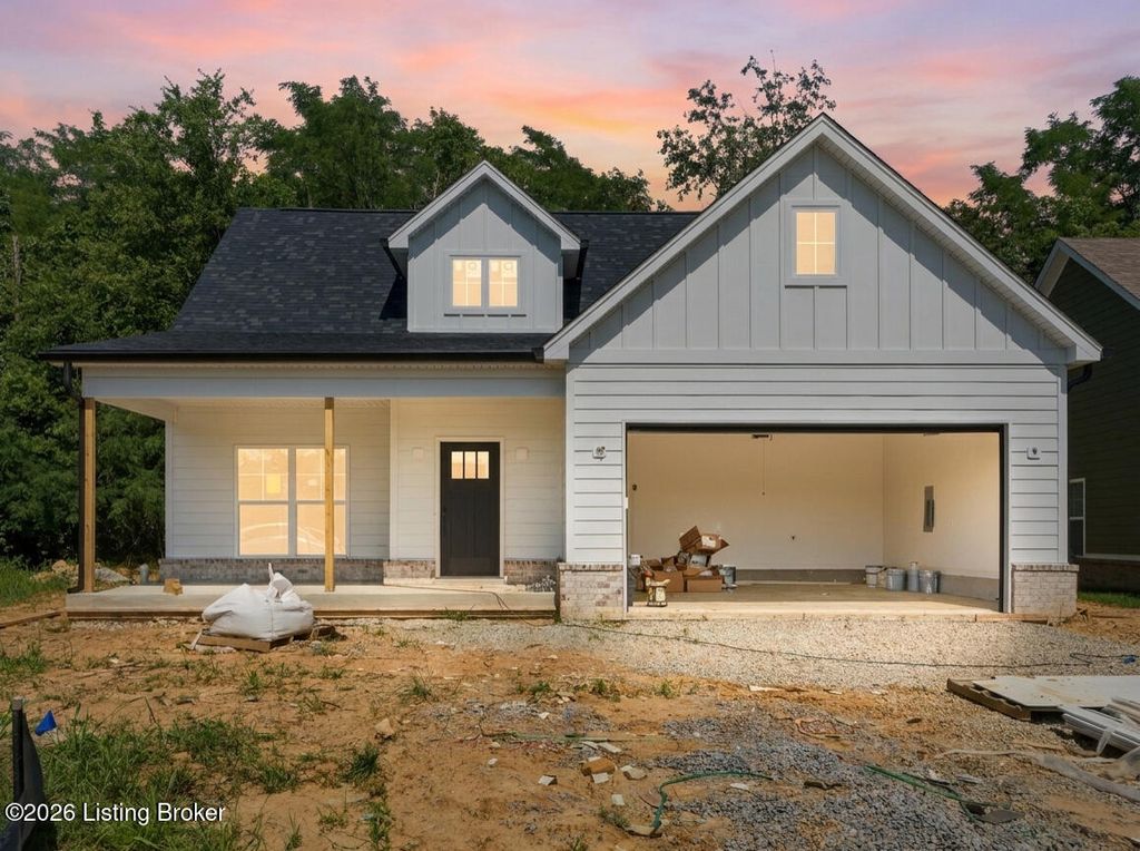 Photo of 1204 Divot Way, Simpsonville, KY 40067 (MLS # 1722161)