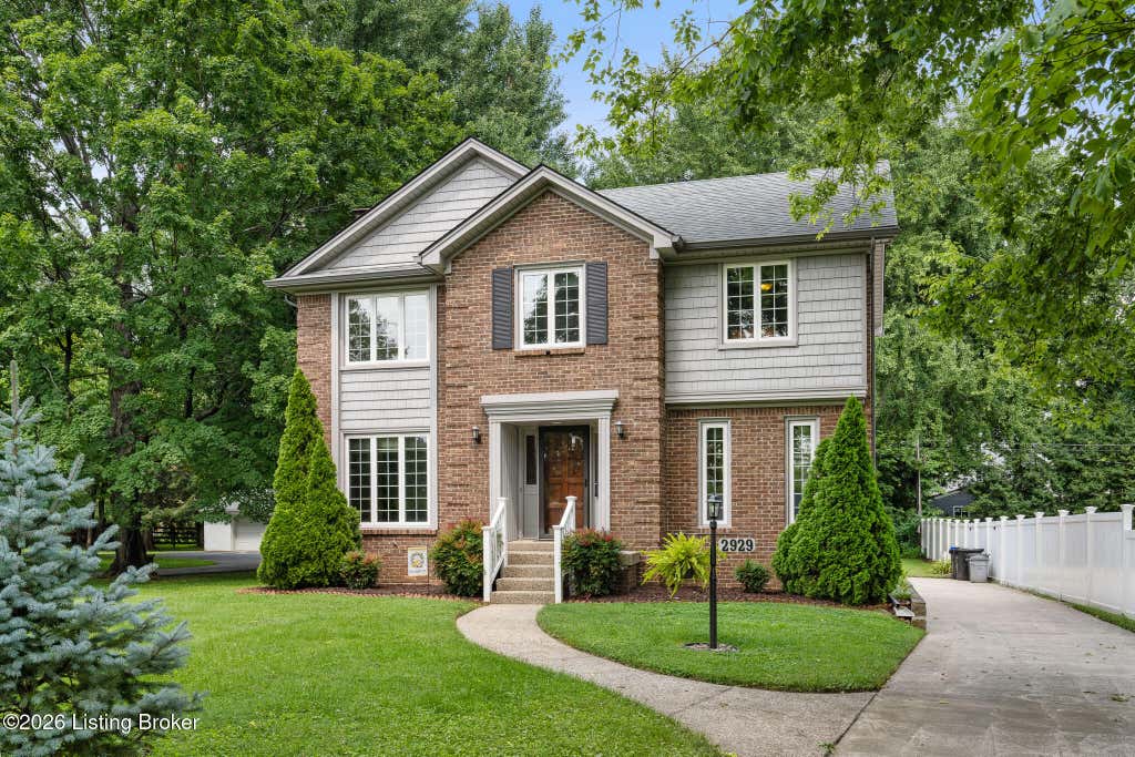 Photo of 2929 Avon Rd, Louisville, KY 40220 (MLS # 1724871)