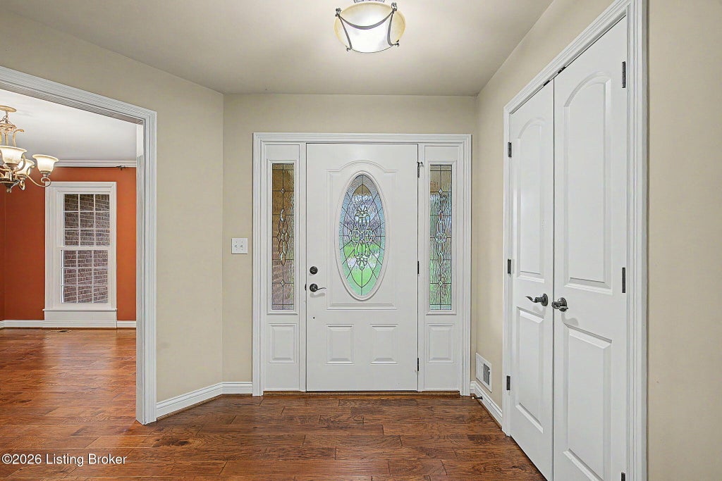 Photo of 9102 Ashland Ct, Pewee Valley, KY 40056 (MLS # 1732459)