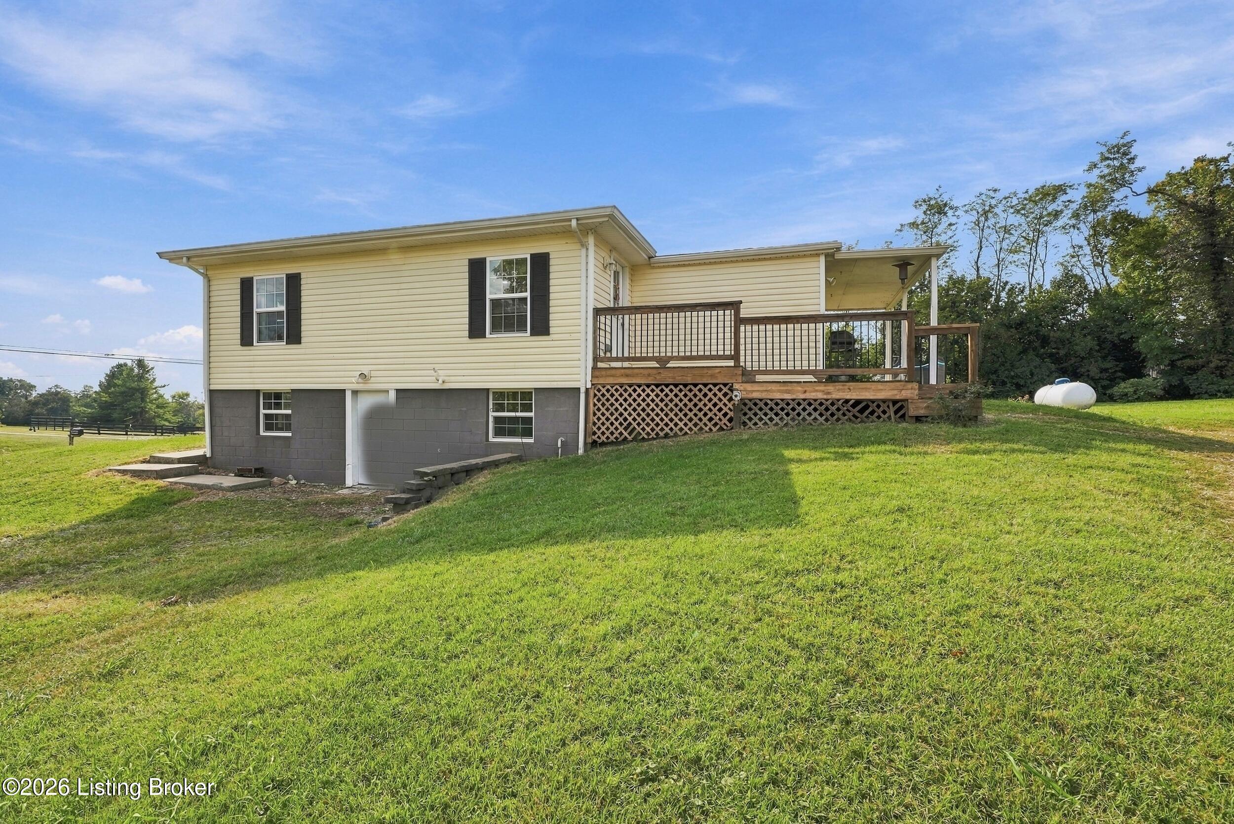 410 Harvest Dr