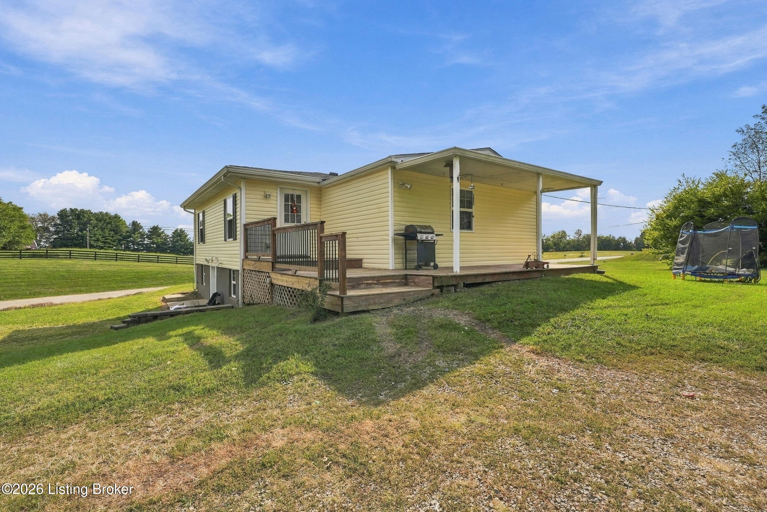 410 Harvest Dr