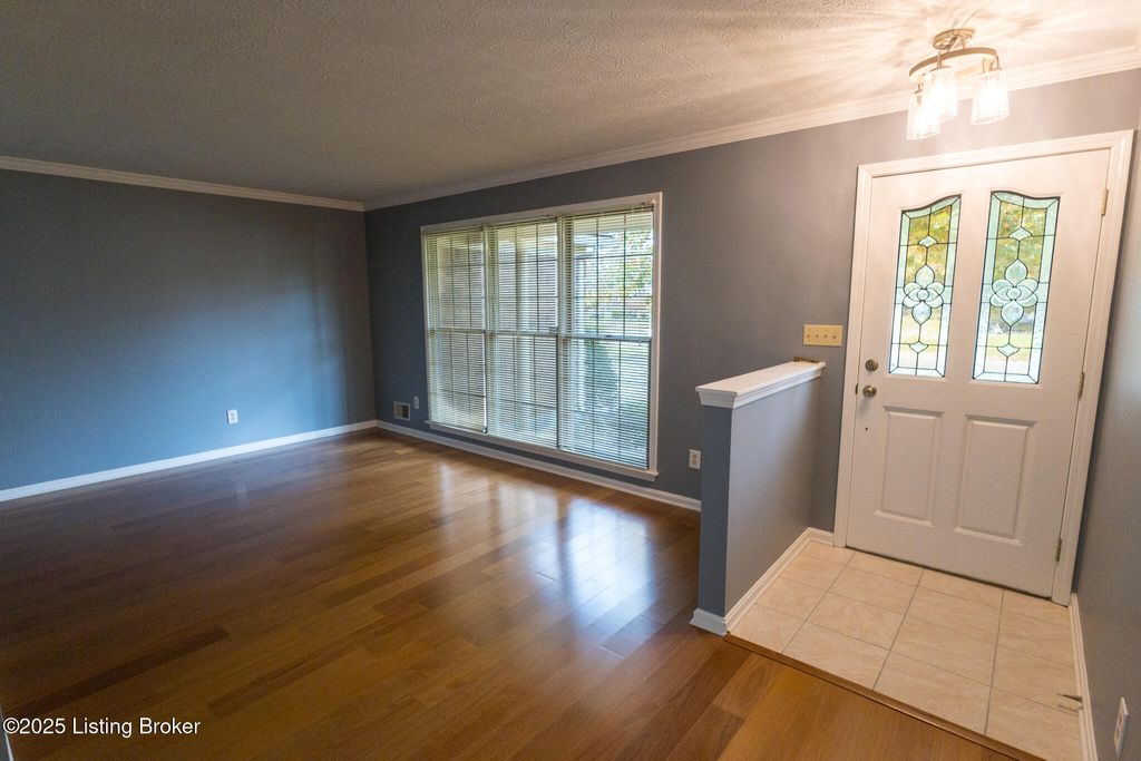 Photo of 7209 Old N Church Rd, Louisville, KY 40214 (MLS # 1705899)