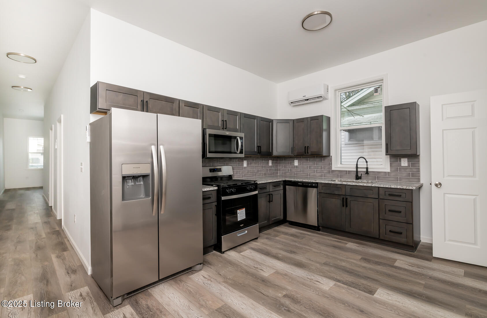 3105 Montana Ave, Louisville, Kentucky image 4