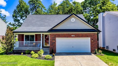 Photo of 11808 Oak Bay Dr, Louisville, KY 40245 (MLS # 1717598)