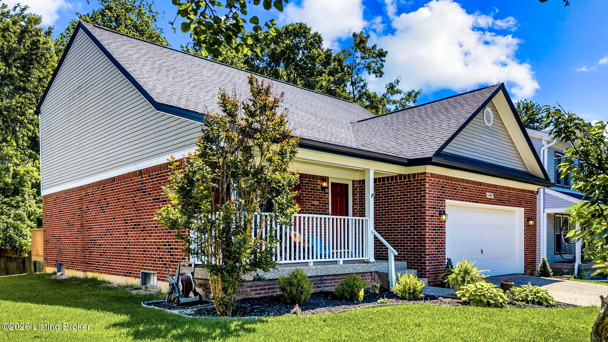 11808 Oak Bay Dr