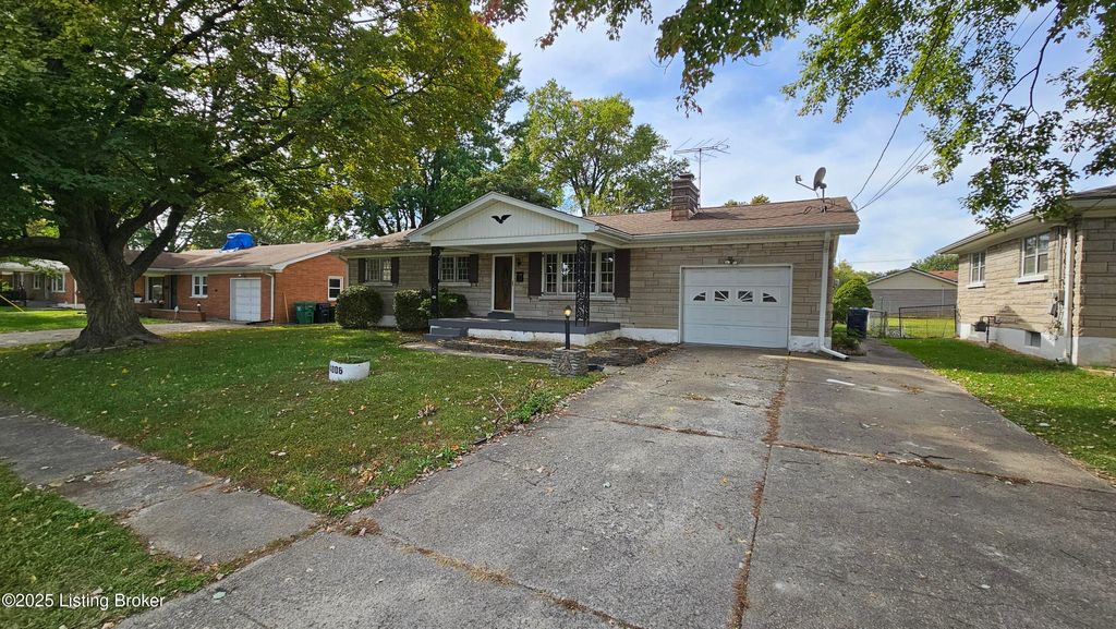 Photo of 4006 Addison Ln, Louisville, KY 40216 (MLS # 1701205)