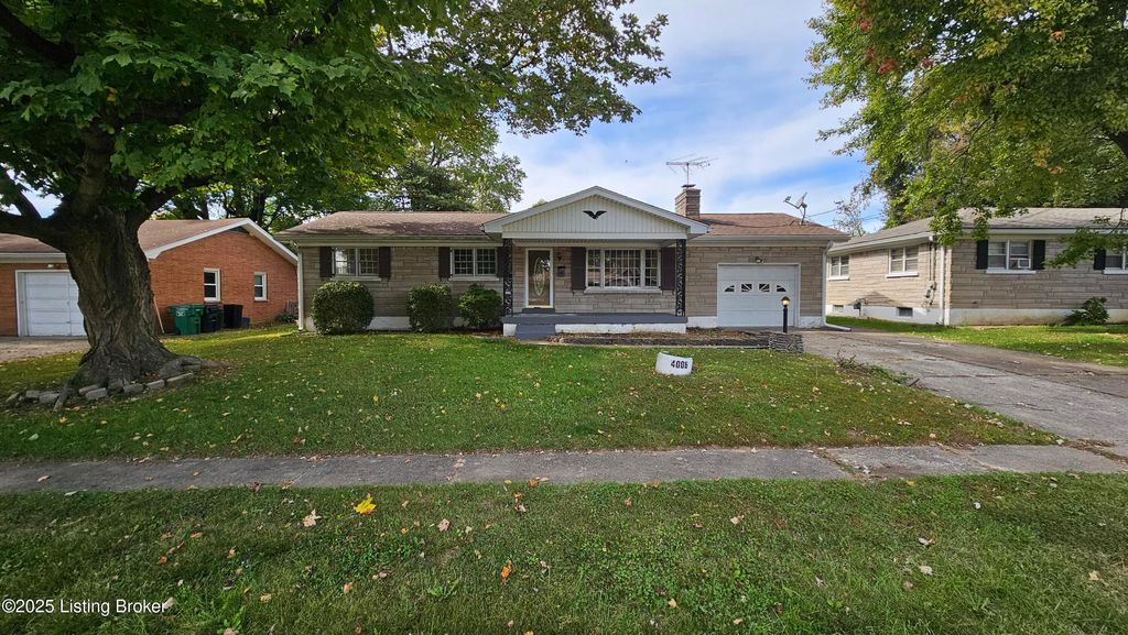 Photo of 4006 Addison Ln, Louisville, KY 40216 (MLS # 1701205)