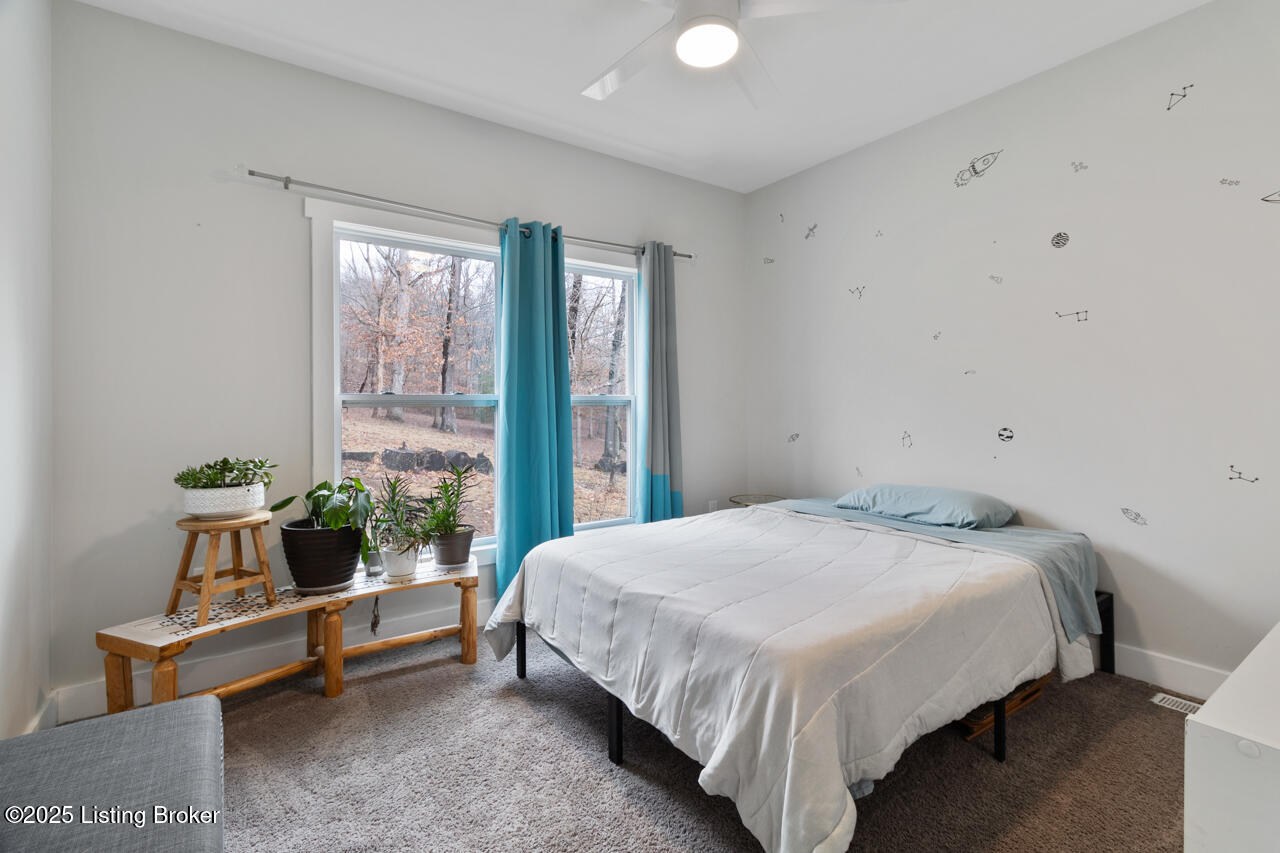 301 Chanda Ln, New Albany, Indiana image 17