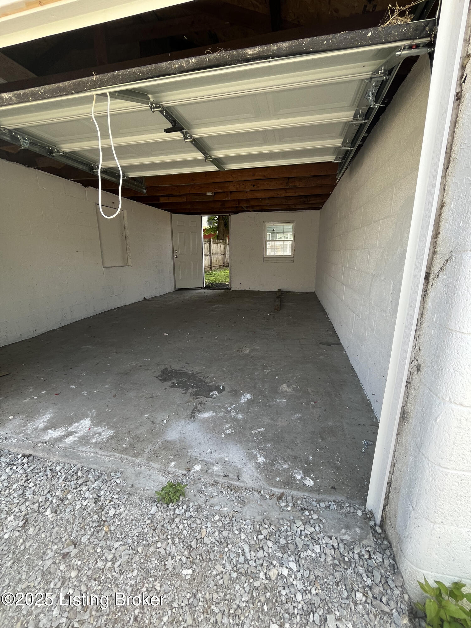 445 Marret Ave, Louisville, Kentucky image 13