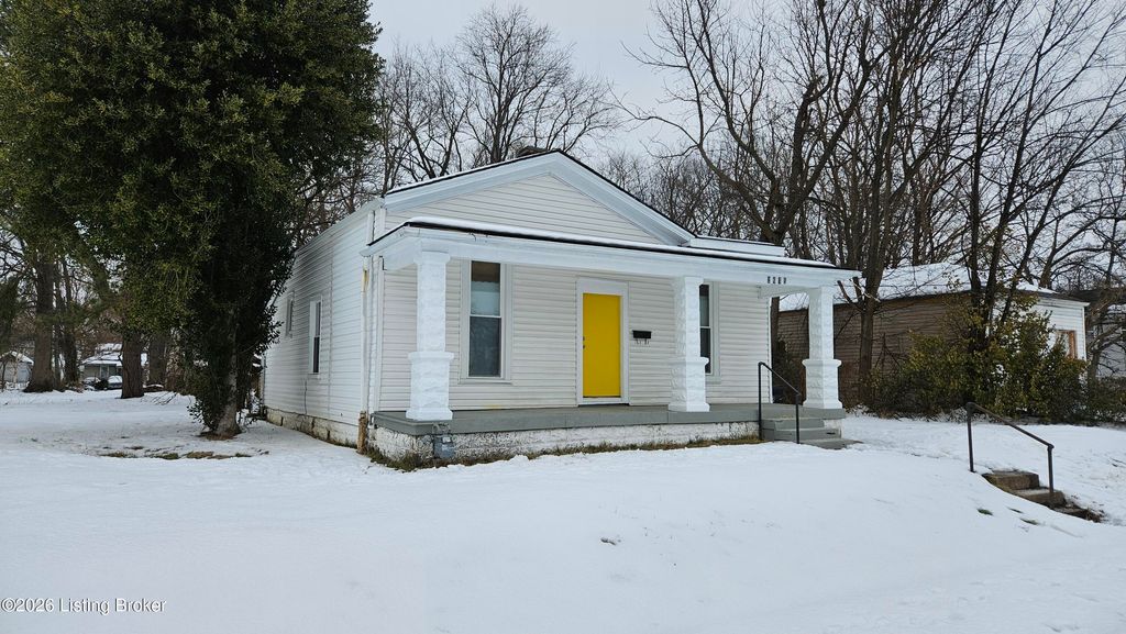 Photo of 2615 Greenwood Ave, Louisville, KY 40211 (MLS # 1708564)
