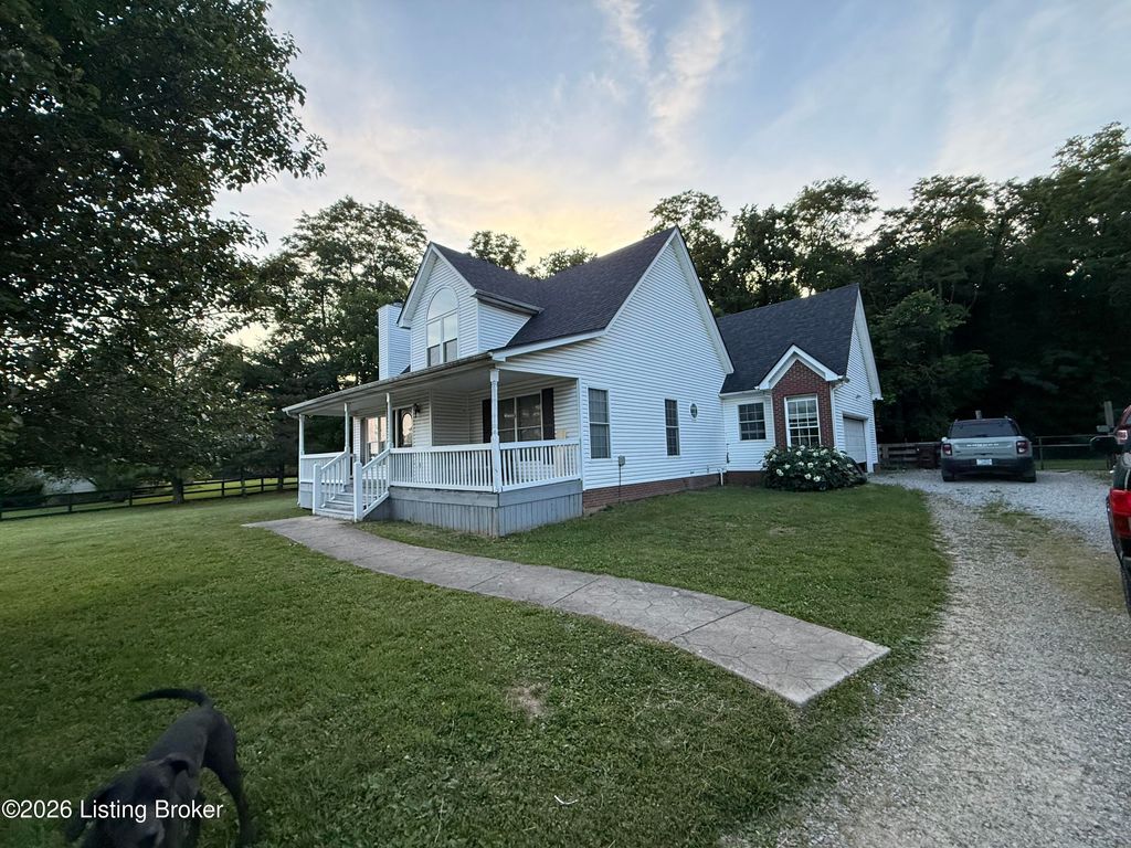 Photo of 292 Winter Dr, Taylorsville, KY 40071 (MLS # 1719671)