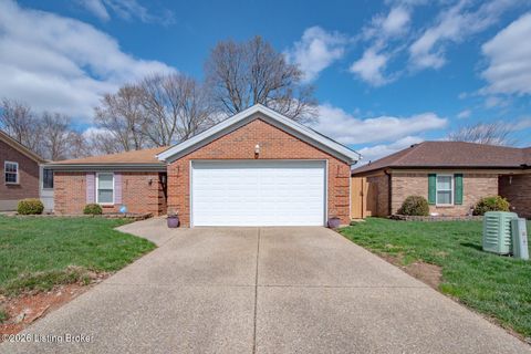 Photo of 4805 Braves Ln, Louisville, KY 40272 (MLS # 1711872)