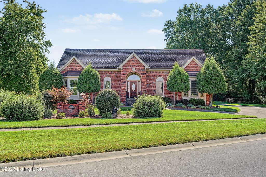 Photo of 8800 Timberline Dr, Louisville, KY 40291 (MLS # 1725439)