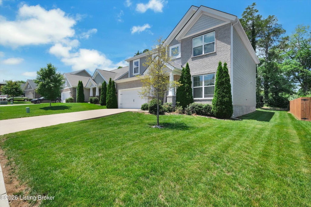 Photo of 10307 Truman Way, Louisville, KY 40299 (MLS # 1721054)