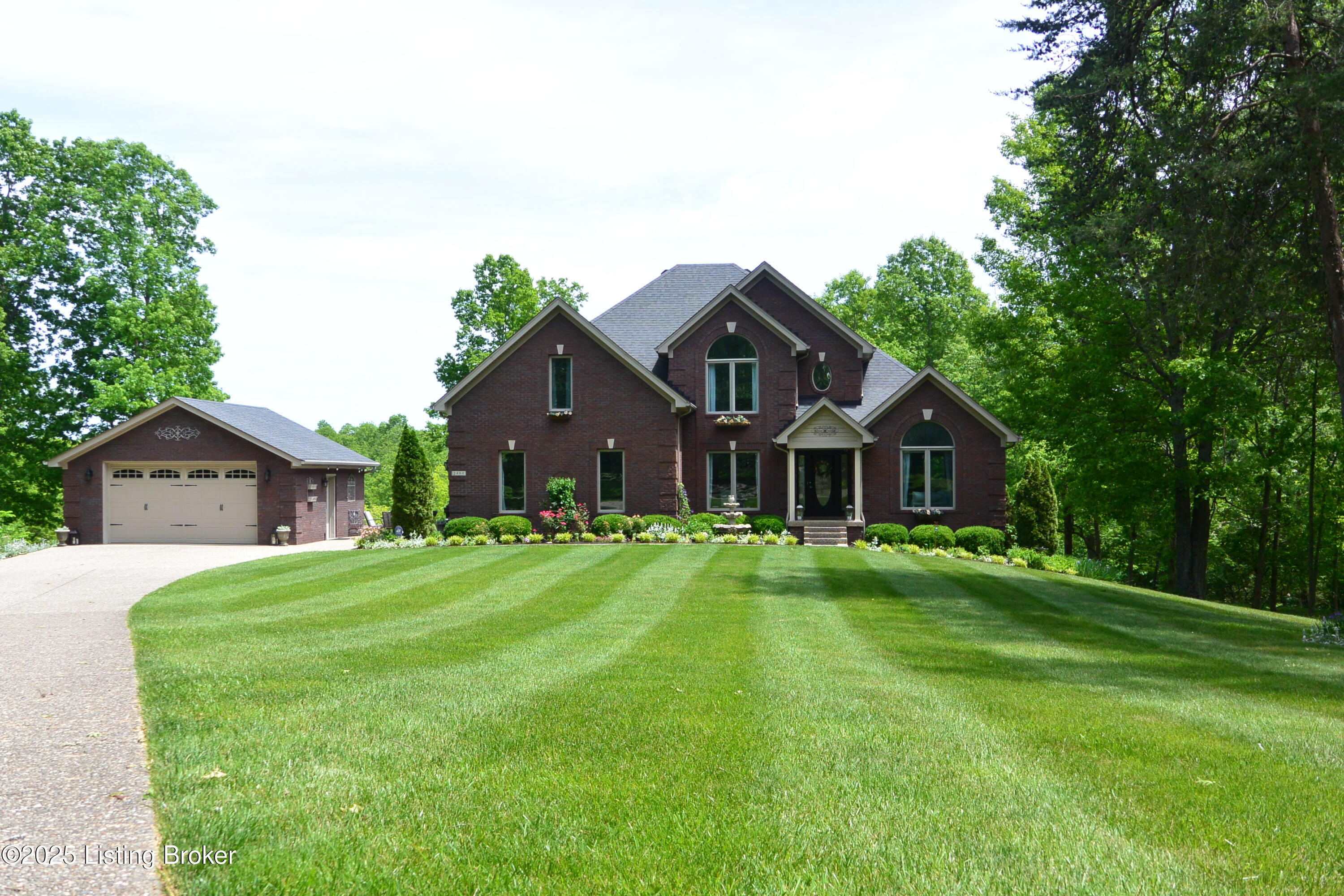 1464 E Sanders Ln, Mt Washington, Kentucky image 3