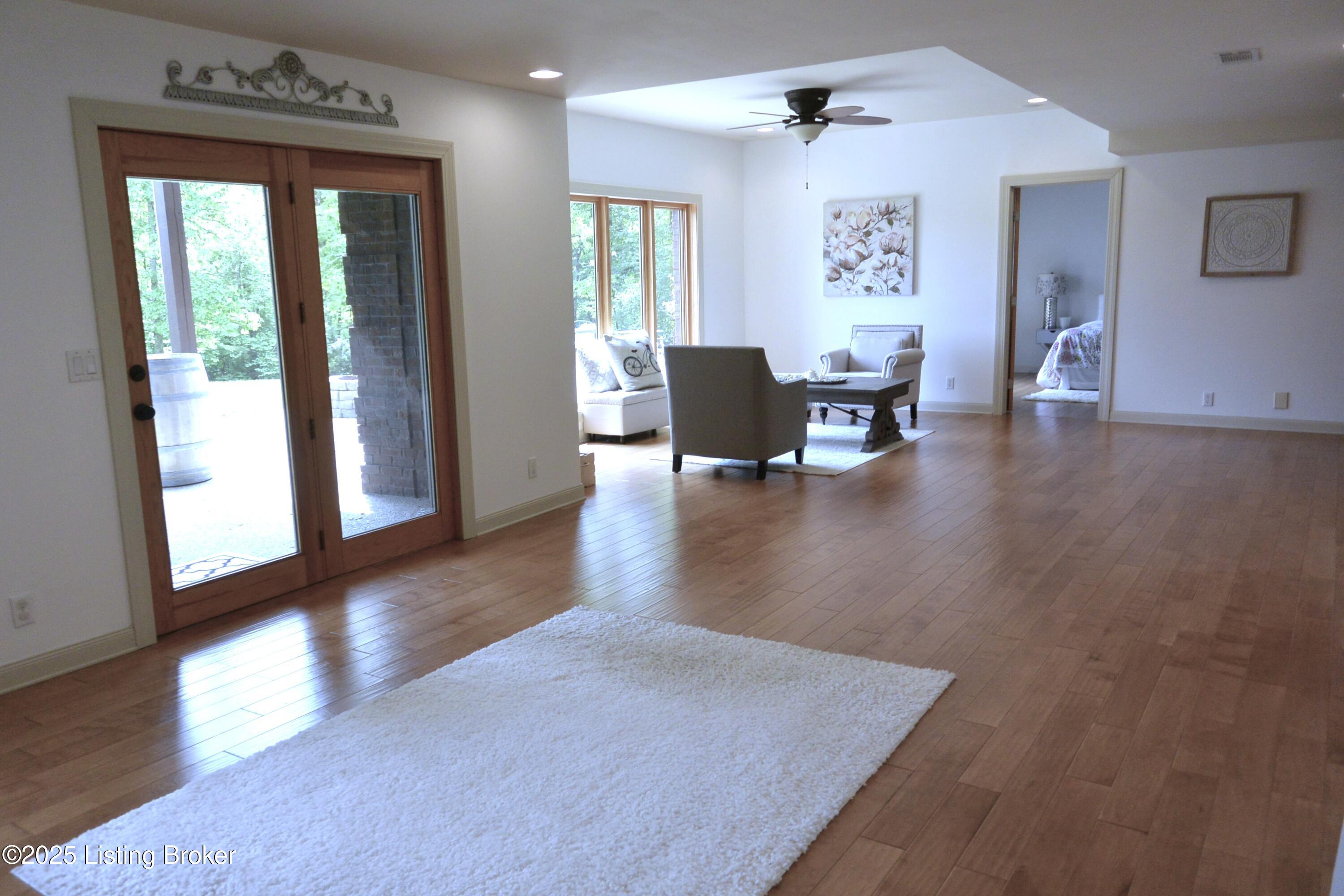 1464 E Sanders Ln, Mt Washington, Kentucky image 35