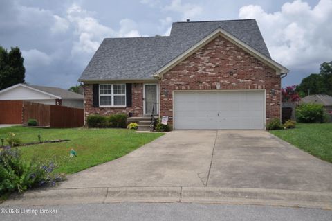 Photo of 11304 Sullivan Ct, Louisville, KY 40229 (MLS # 1723143)