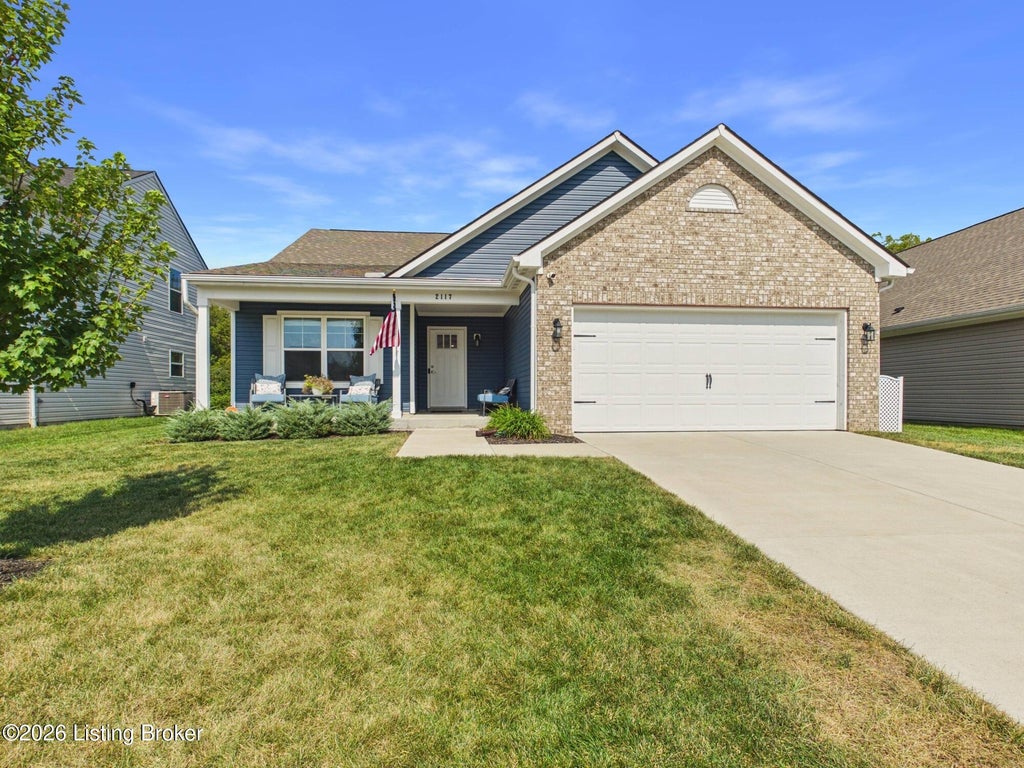 Photo of 2117 Carnegie Dr, Shelbyville, KY 40065 (MLS # 1728277)