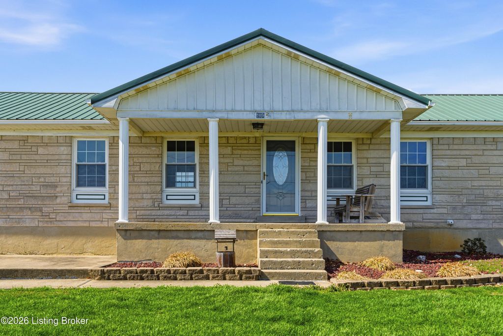 Photo of 110 Allen Lake Rd, Brandenburg, KY 40108 (MLS # 1712013)