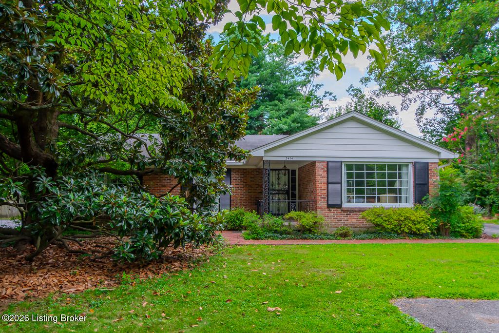 Photo of 3414 Barbour Ln, Louisville, KY 40241 (MLS # 1723689)