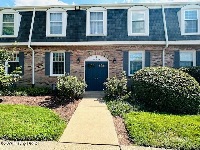Photo of 521 Zorn Ave #APT E13, Louisville, KY 40206 (MLS # 1727782)