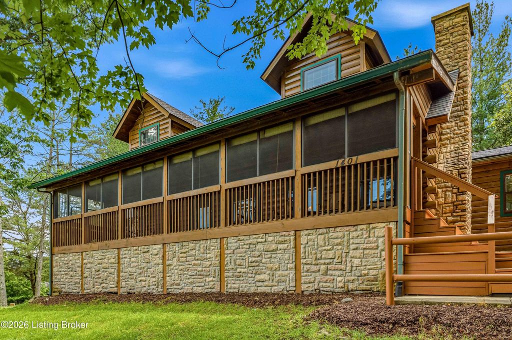 Photo of 1401 Lakeshore Pkwy, Brandenburg, KY 40108 (MLS # 1718313)