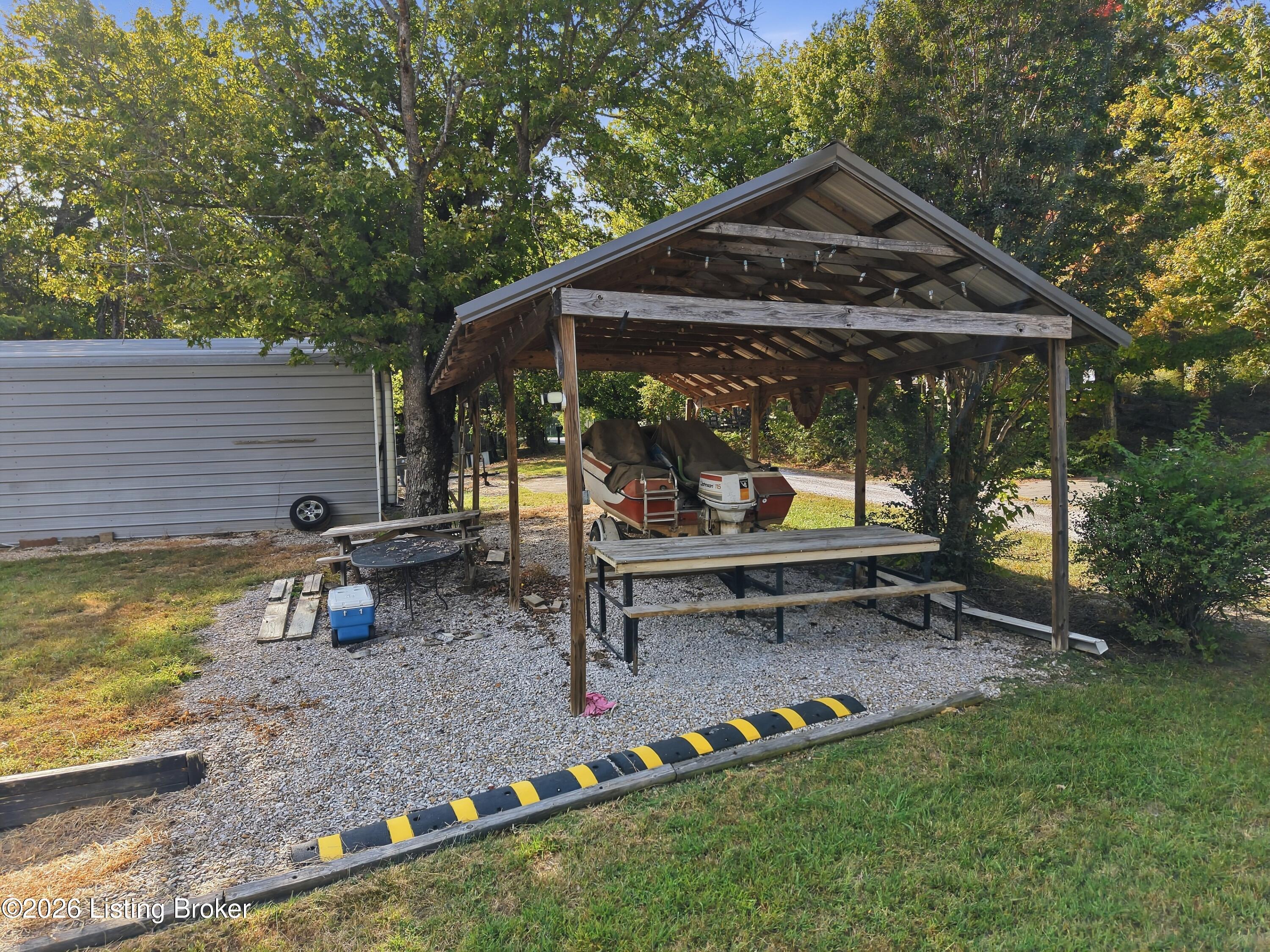 69 Cedar Cove Rd