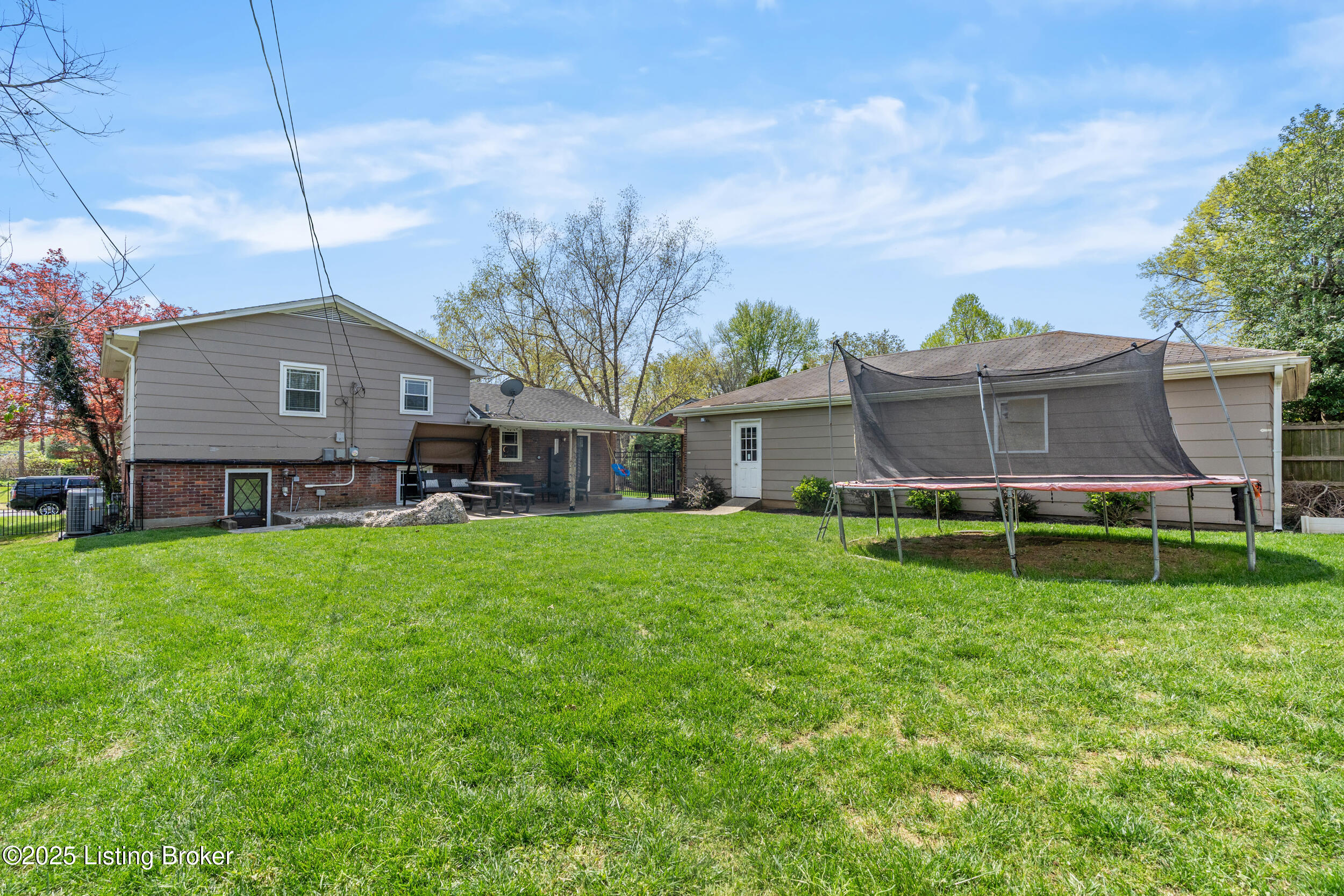 9219 Glover Ln, Louisville, Pennsylvania image 40