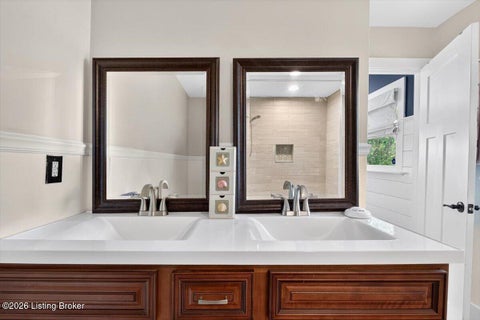 Tiny photo for 3600 New Moody Ln, La Grange, KY 40031 (MLS # 1728951)
