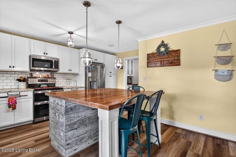 Tiny photo for 3600 New Moody Ln, La Grange, KY 40031 (MLS # 1728951)