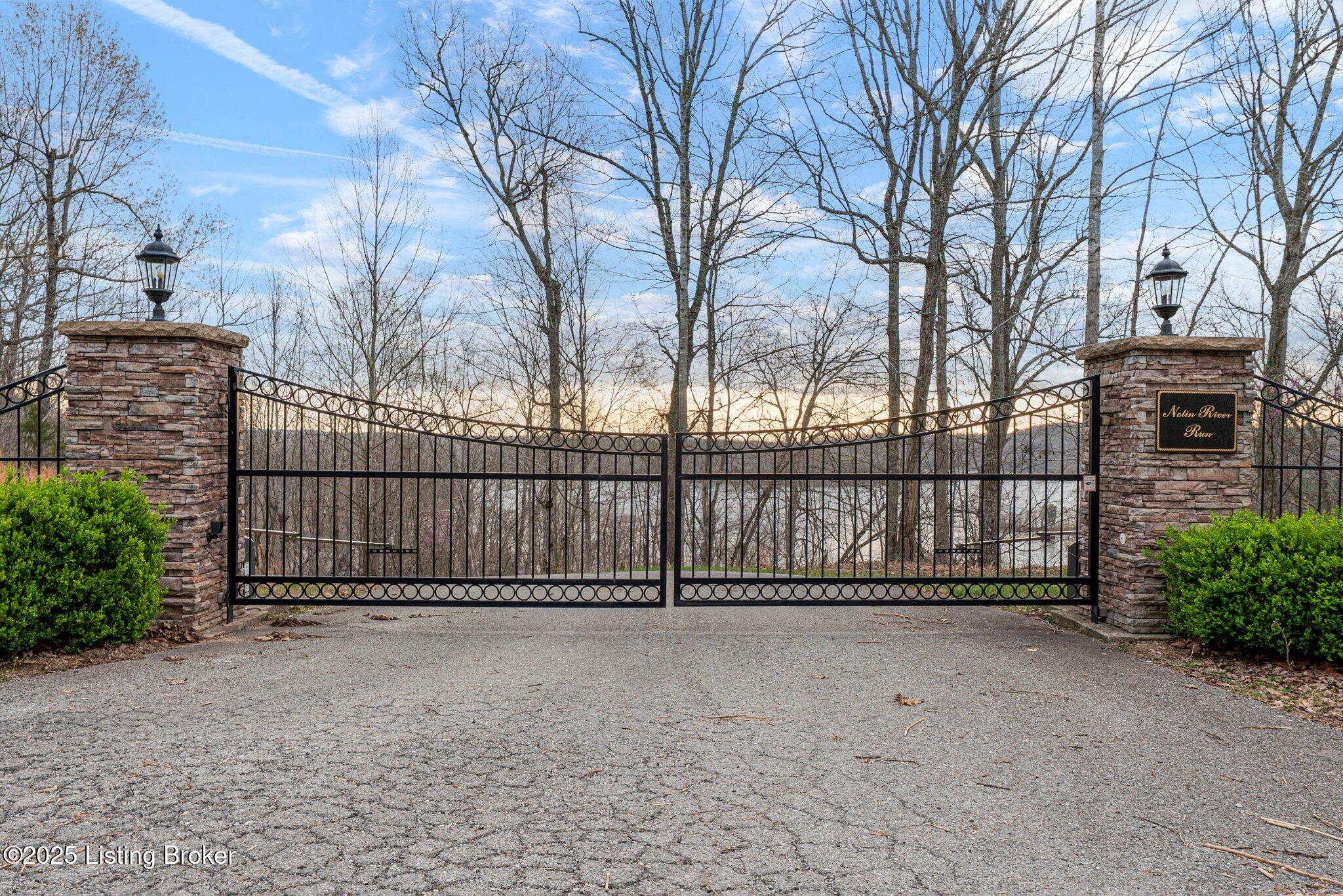River Run Rd, Leitchfield, Kentucky image 8