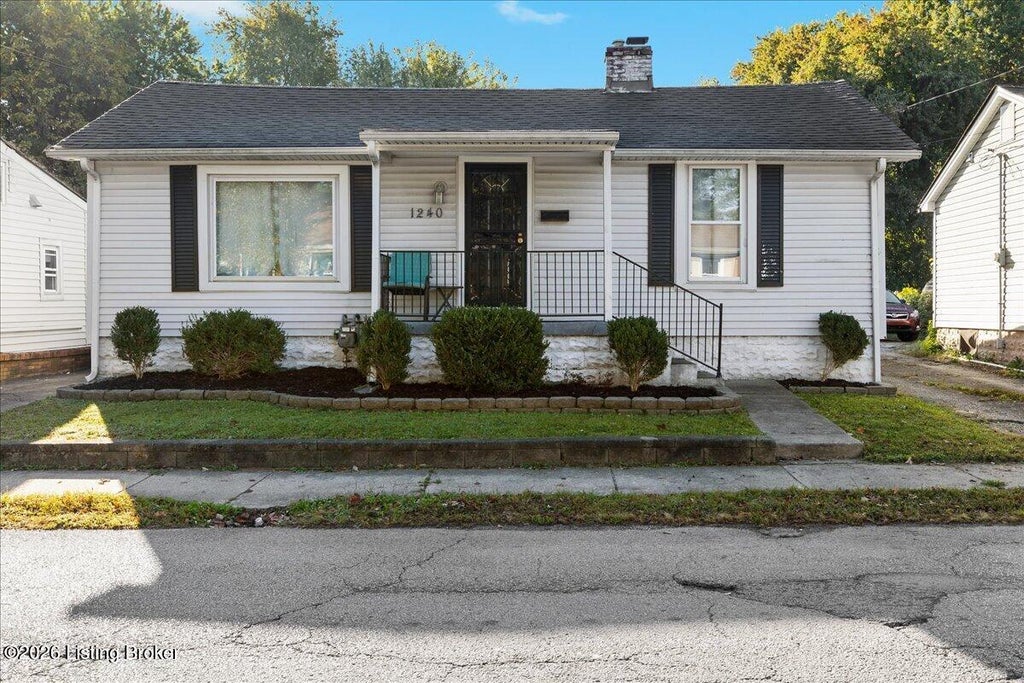Photo of 1240 Morgan Ave, Louisville, KY 40213 (MLS # 1732623)