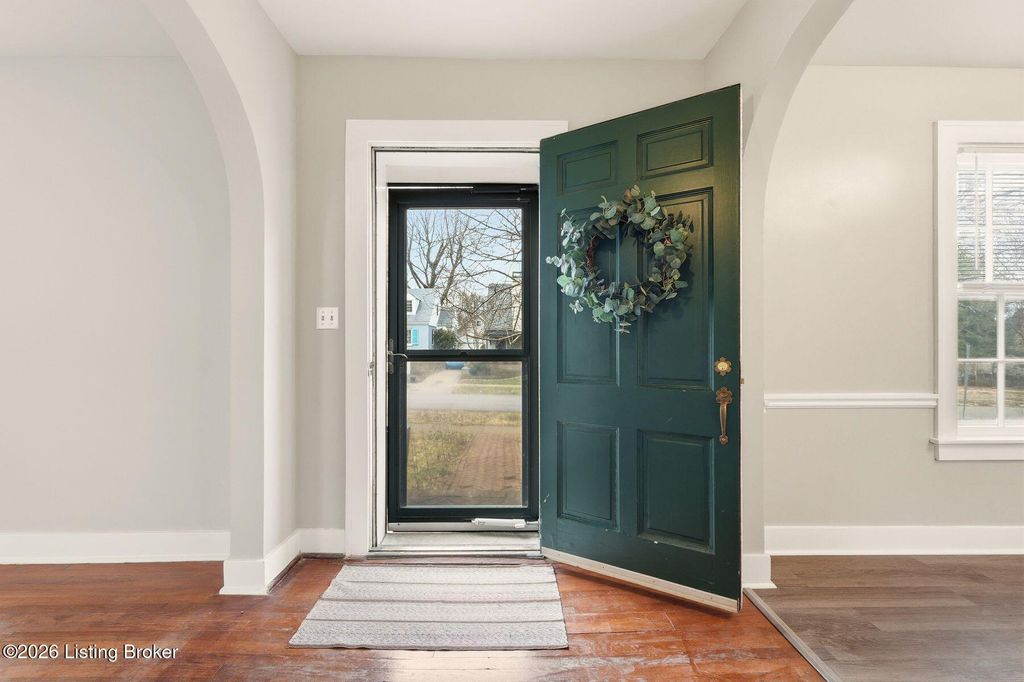 Photo of 1930 Lowell Ave, Louisville, KY 40205 (MLS # 1709618)