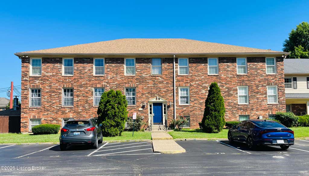 Photo of 8127 Lake Ave #APT A10, Louisville, KY 40222 (MLS # 1720658)