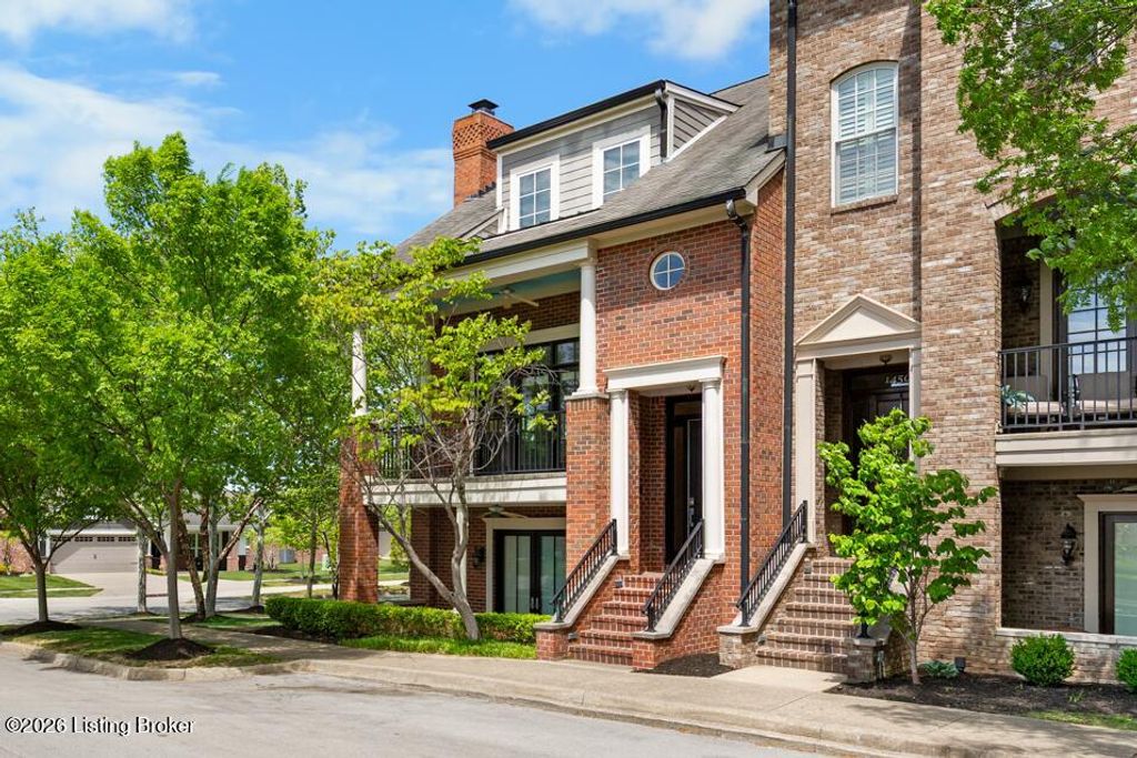 Photo of 14501 Signature Point Dr, Louisville, KY 40299 (MLS # 1714967)